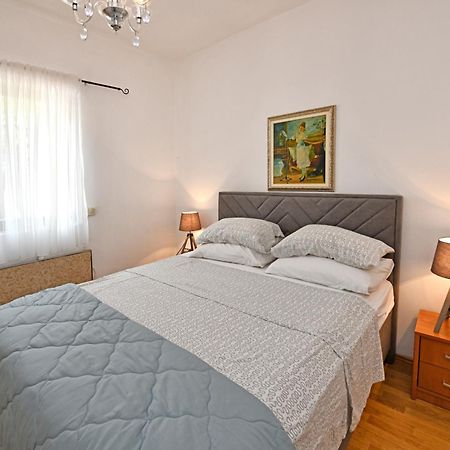 Apartments Villa Herak ポレッチ エクステリア 写真