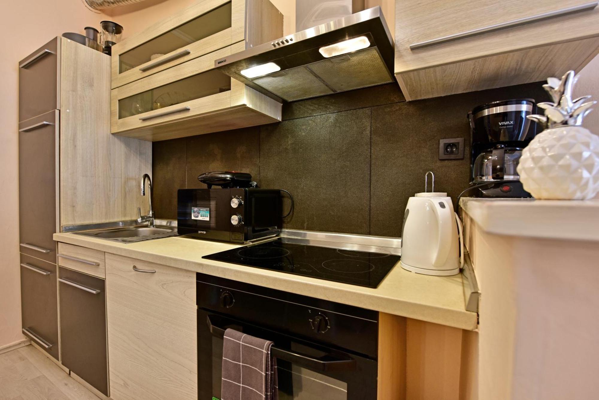 Apartments Villa Herak ポレッチ エクステリア 写真