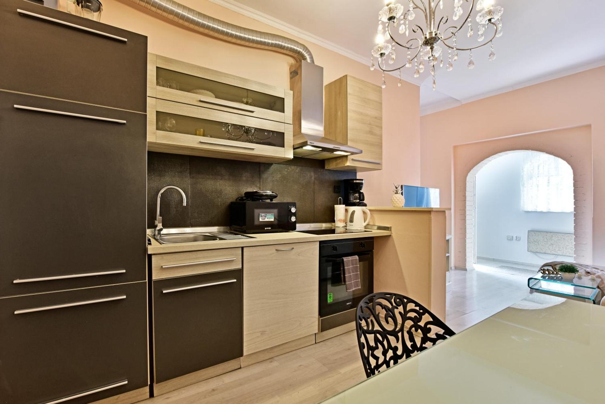 Apartments Villa Herak ポレッチ エクステリア 写真
