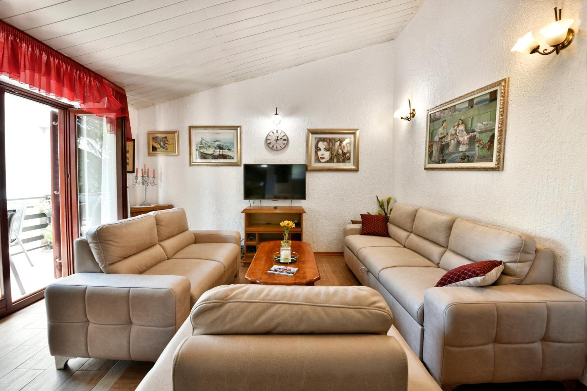 Apartments Villa Herak ポレッチ エクステリア 写真